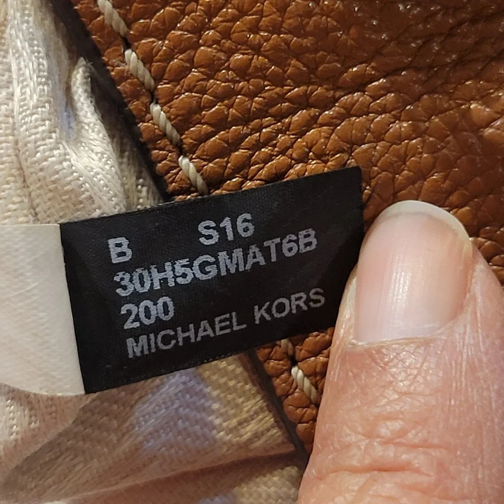 Michael Kors Two-Tone Brown Tote Laptop‎ Bag Preppy Luxury Chic Classy Academic